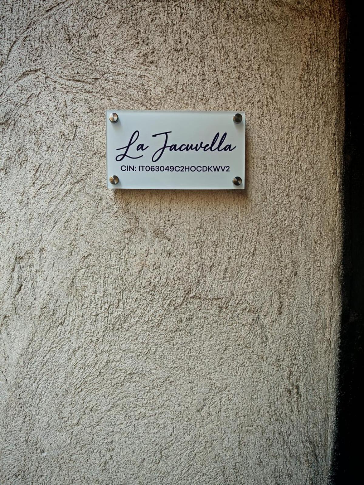 La Jacuvella *